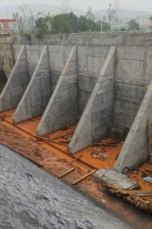 潍坊诸城锚杆式挡土墙
